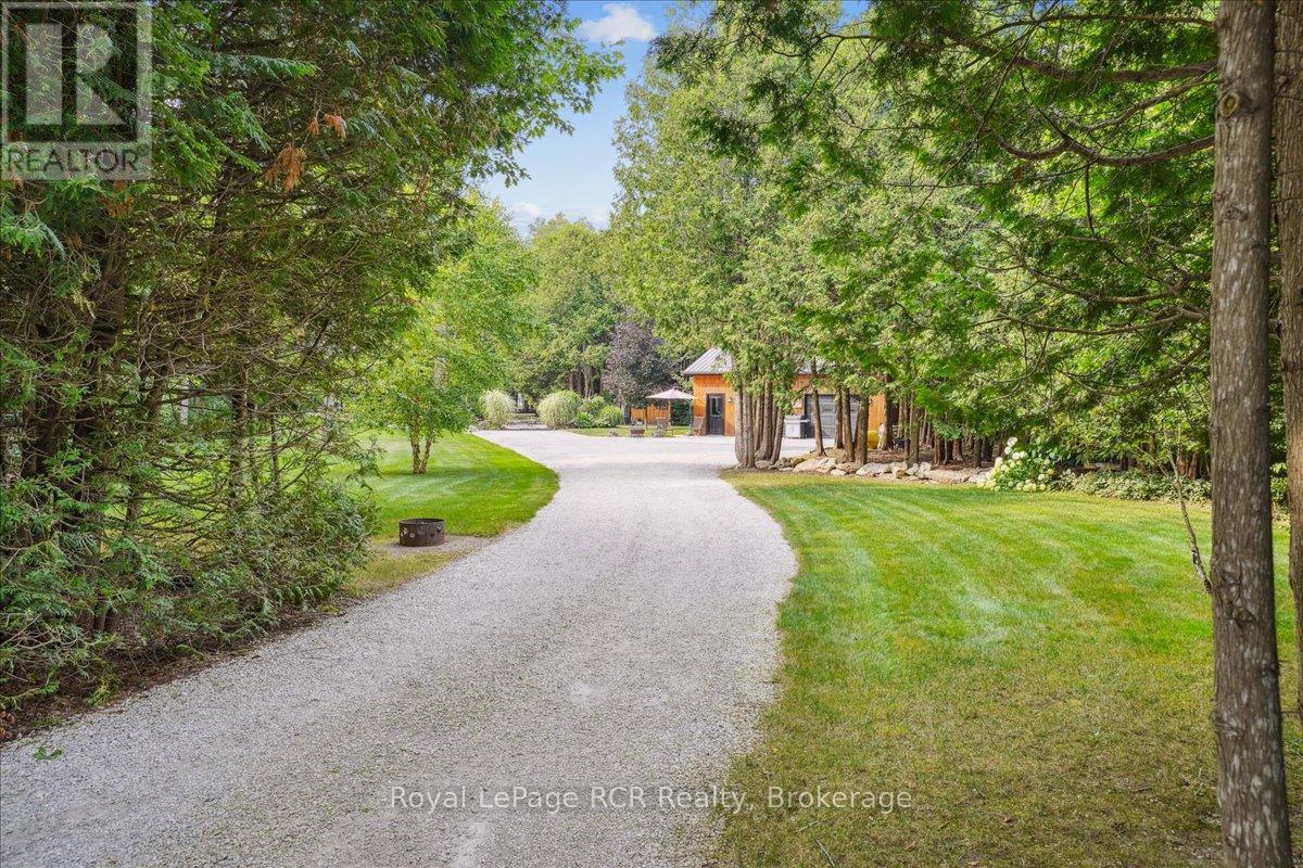 












342457 CONCESSION 14 ROAD

,
Georgian Bluffs,




Ontario
N0H2K0

