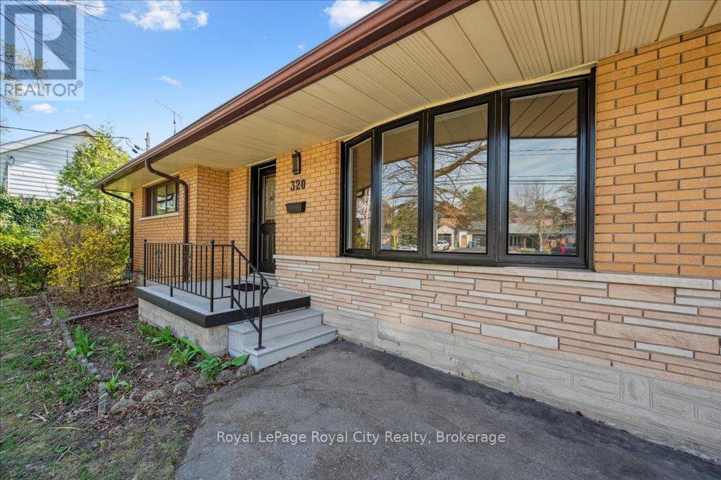












320 VICTORIA ROAD N

,
Guelph (Riverside Park),




Ontario
N1E5J4

