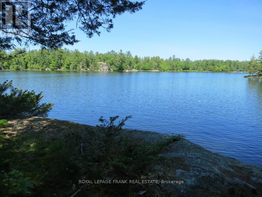 












0 HORSESHOE ISLAND

,
North Kawartha,







Ontario
K0L2H0

