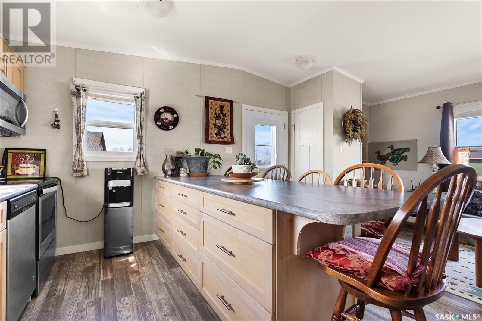












213 Barber ROAD

,
Collingwood Lakeshore Estates,




Saskatchewan
S0G4V0

