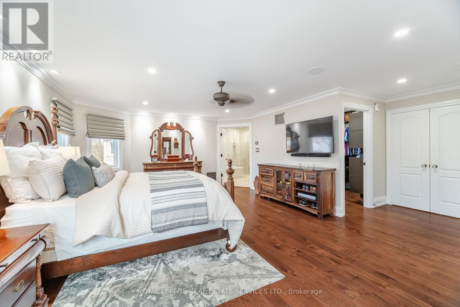 












2097 ARBOURVIEW DRIVE

,
Oakville,




Ontario
L6M3P3

