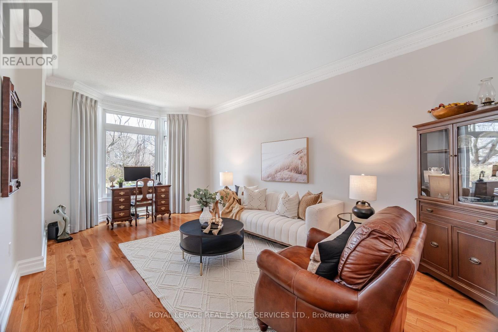 












2097 ARBOURVIEW DRIVE

,
Oakville,




Ontario
L6M3P3

