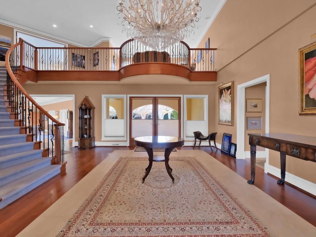 









3240


Pooley

Road,
Kelowna,




BC
V1W 4G7

