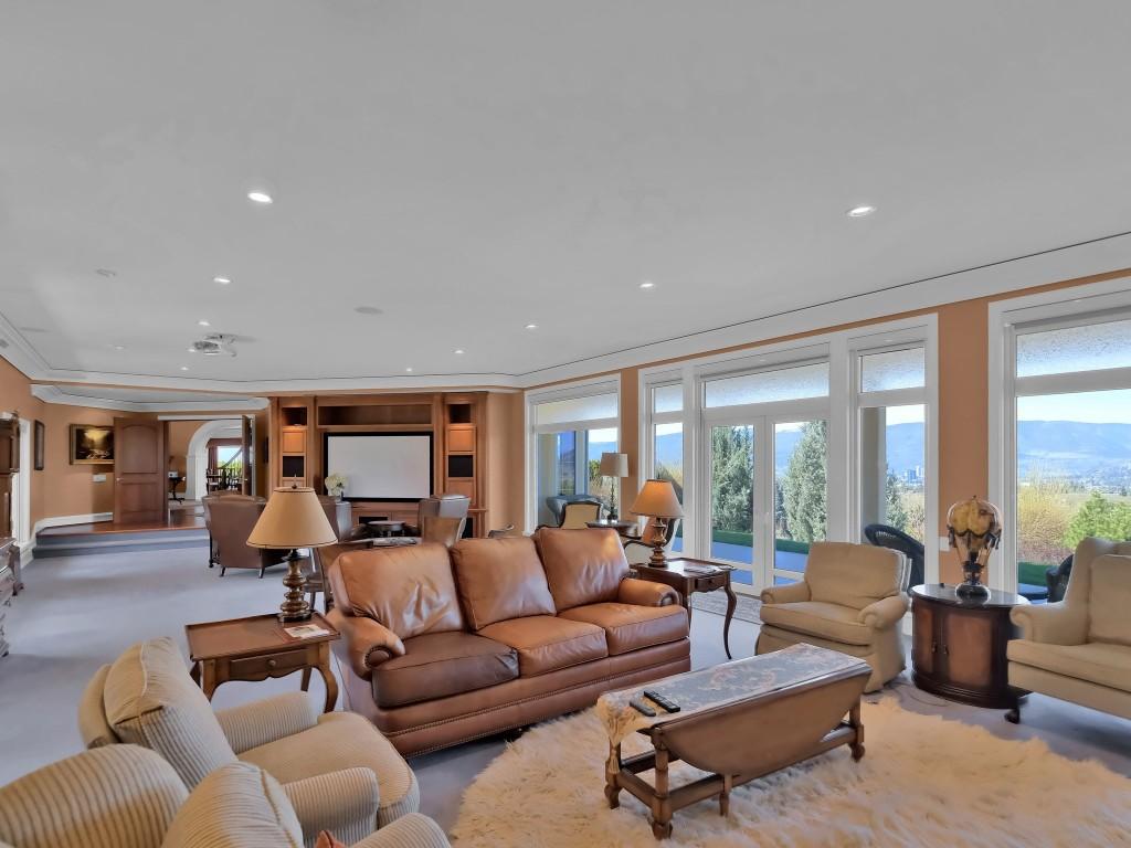 









3240


Pooley

Road,
Kelowna,




BC
V1W 4G7

