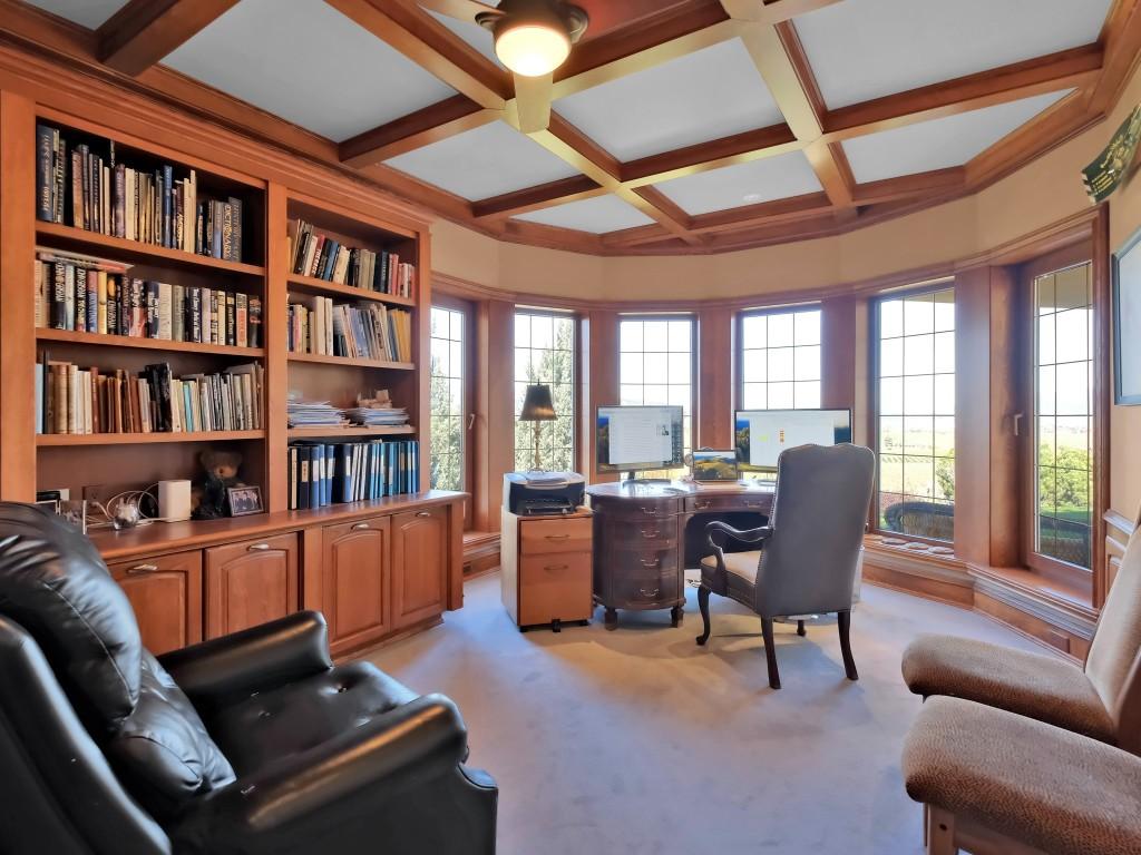 









3240


Pooley

Road,
Kelowna,




BC
V1W 4G7

