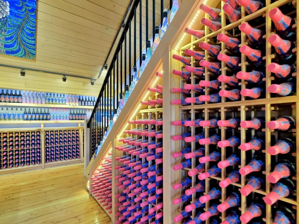 









3240


Pooley

Road,
Kelowna,




BC
V1W 4G7

