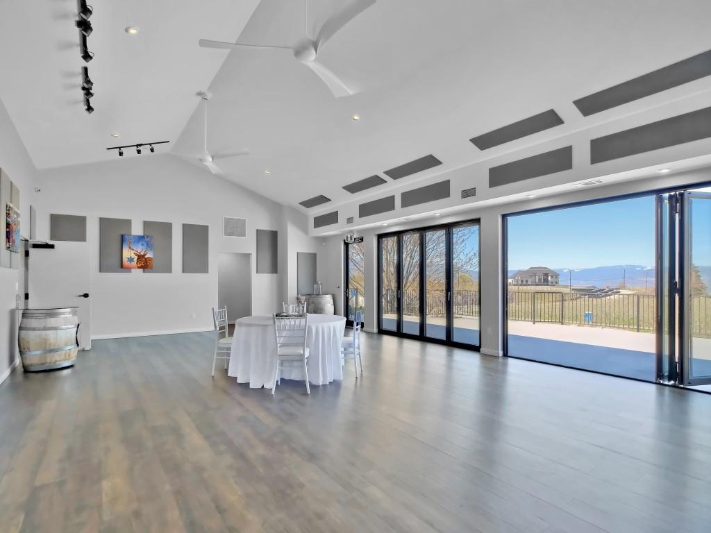 









3240


Pooley

Road,
Kelowna,




BC
V1W 4G7

