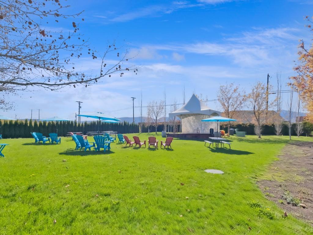 









3240


Pooley

Road,
Kelowna,




BC
V1W 4G7

