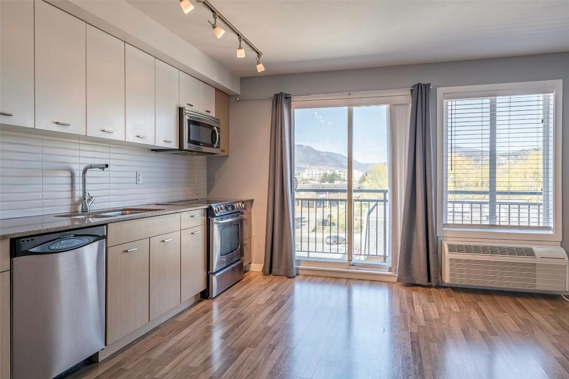 









1550


Dickson

Avenue, 417,
Kelowna,




BC
V1Y 9Y8

