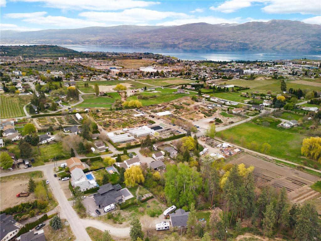 









2621


Rufli

Road,
West Kelowna,







BC
V4T 1R3


