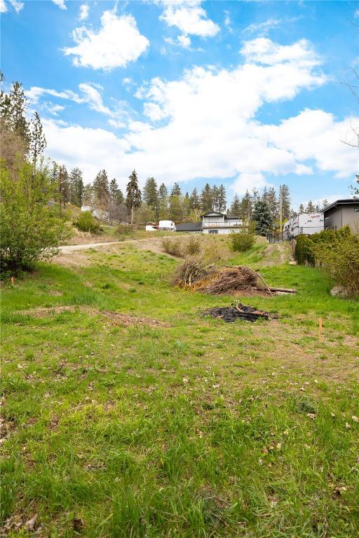 









2621


Rufli

Road,
West Kelowna,







BC
V4T 1R3

