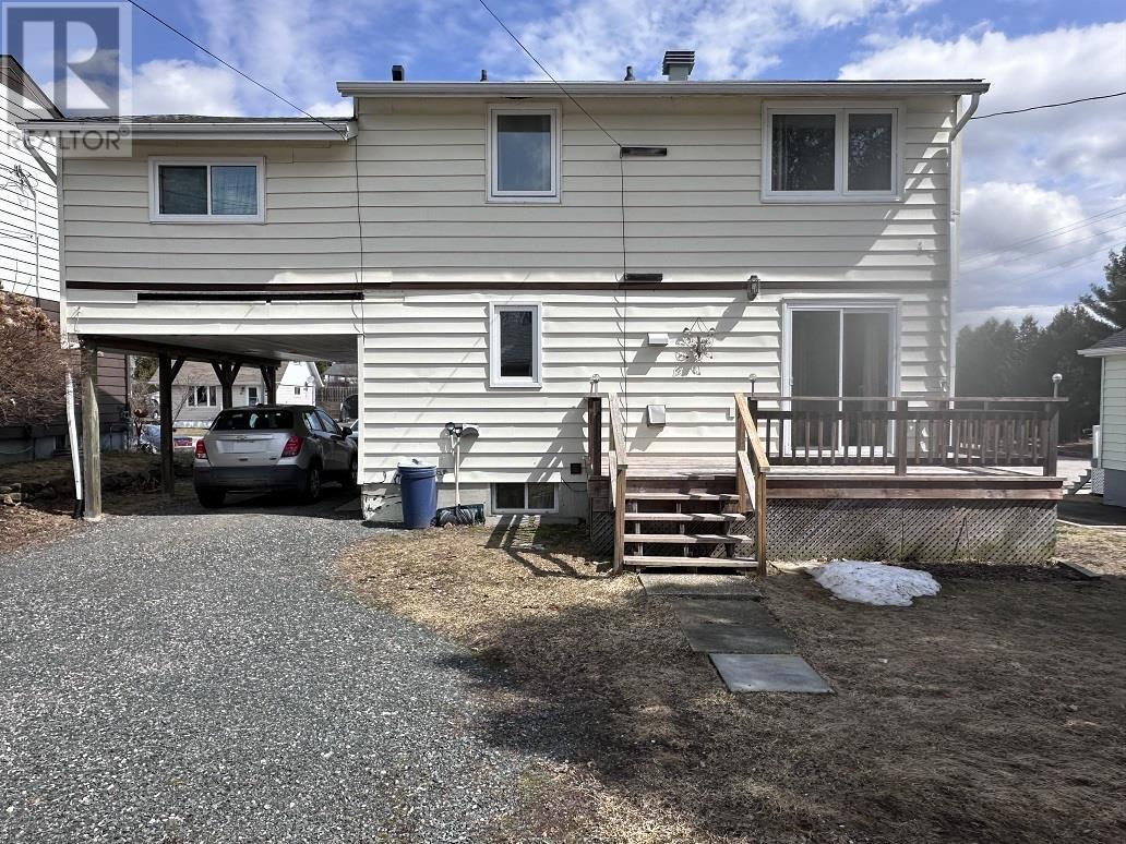 












70 Roman AVE

,
Elliot Lake,




Ontario
P5A1S1

