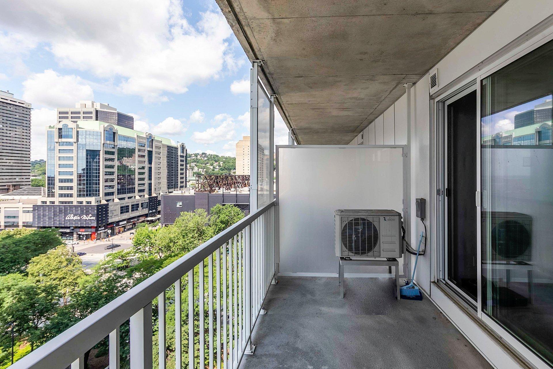 









2300


Rue Tupper

, 1104,
Montréal (Ville-Marie),




QC
H3H0B9

