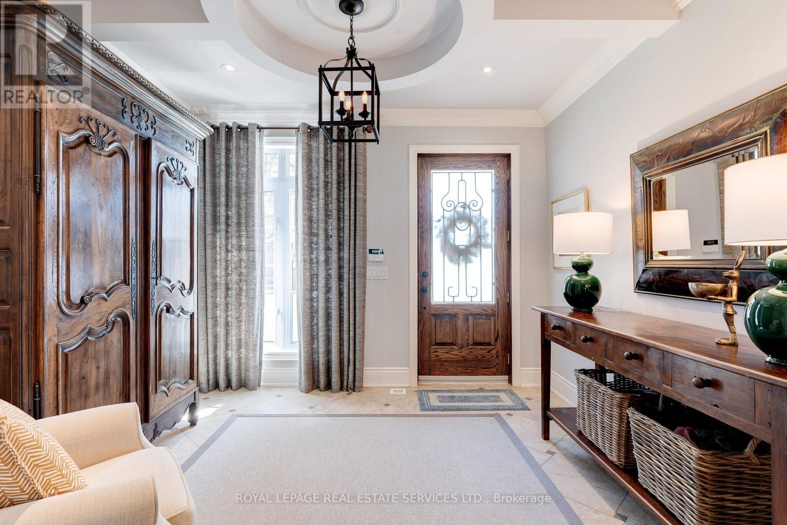 












339 RANDALL STREET

,
Oakville,




Ontario
L6J1R3

