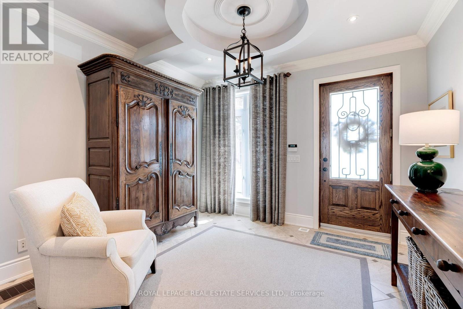 












339 RANDALL STREET

,
Oakville,




Ontario
L6J1R3

