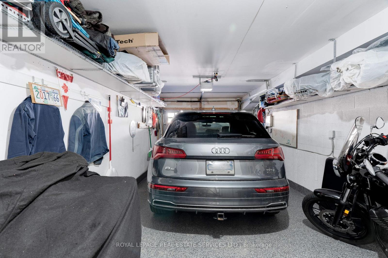












339 RANDALL STREET

,
Oakville,




Ontario
L6J1R3

