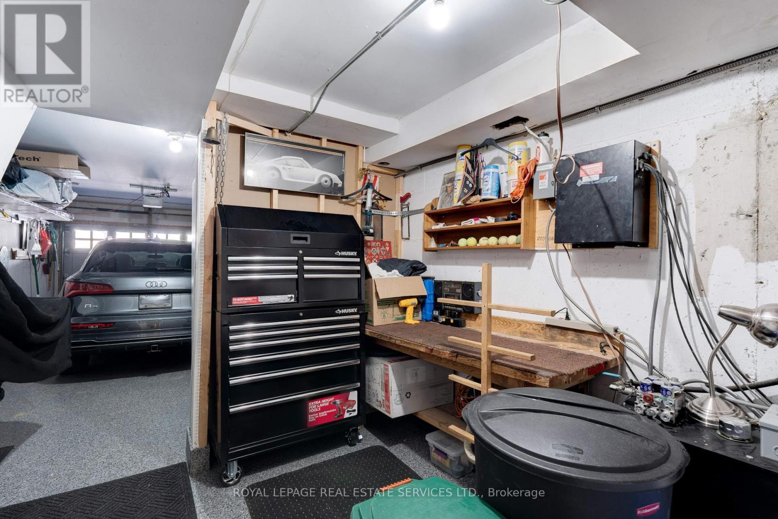 












339 RANDALL STREET

,
Oakville,




Ontario
L6J1R3


