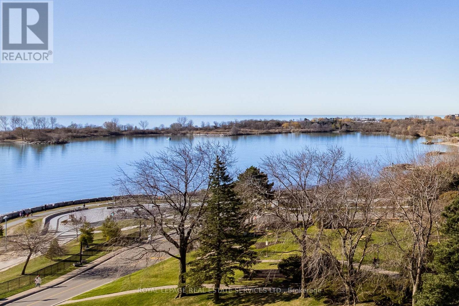 












809 - 1 PALACE PIER COURT

,
Toronto,




Ontario
M8V3W9

