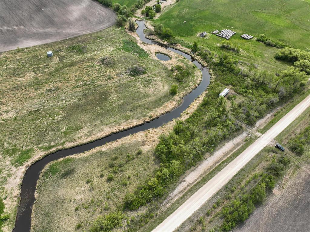 












0 10 Road E

,
Komarno,







Manitoba
R0C1R0

