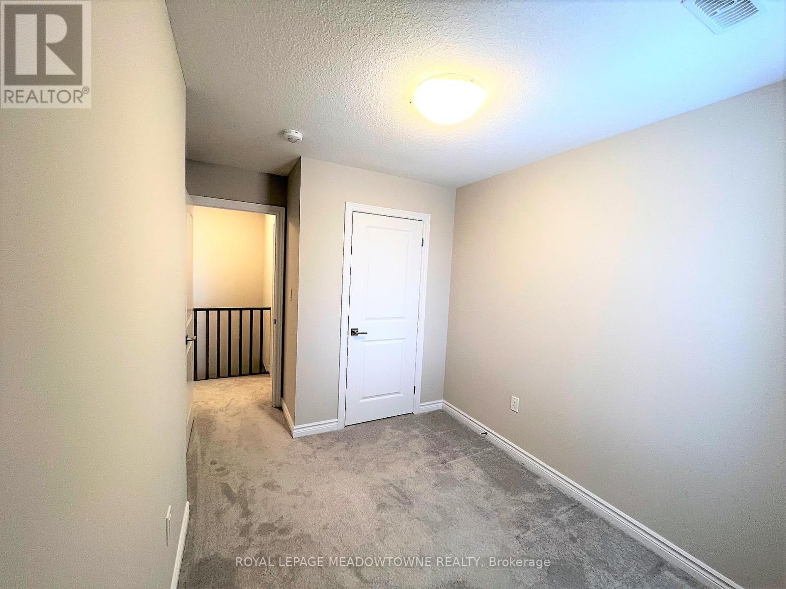 












146 - 445 ONTARIO STREET

,
Milton,




Ontario
L9T9K5


