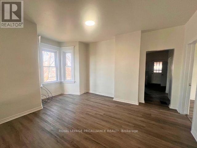 












199 LINGHAM STREET

,
Belleville (Belleville Ward),




Ontario
K8N3T5

