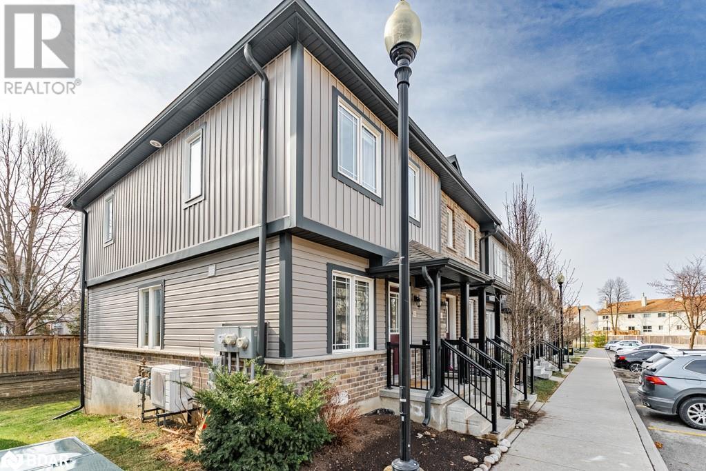 












350 DUNDAS Street S Unit# 42

,
Cambridge,




Ontario
N1R5S2

