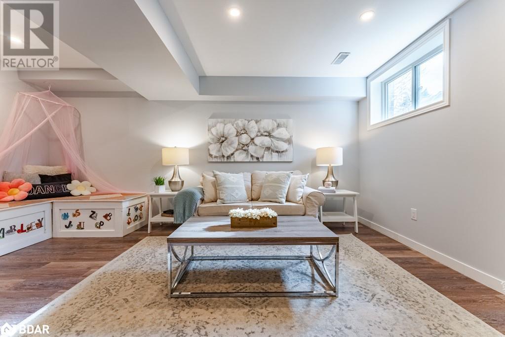 












350 DUNDAS Street S Unit# 42

,
Cambridge,




Ontario
N1R5S2

