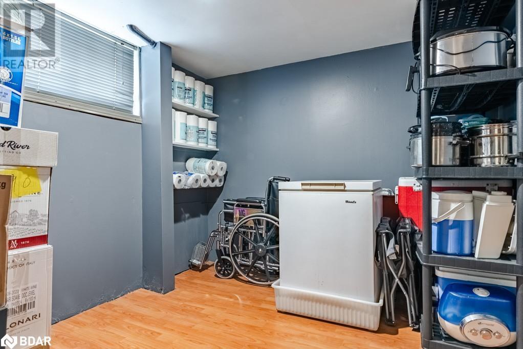












60 CAMERON Avenue S

,
Hamilton,




Ontario
L8K2X2

