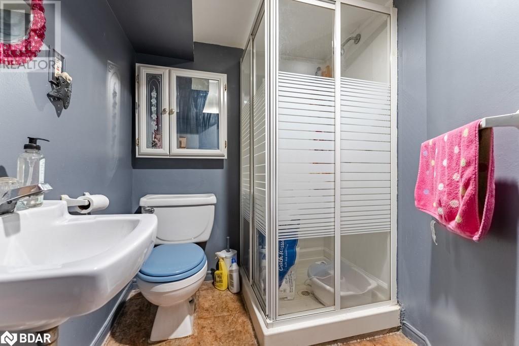 












60 CAMERON Avenue S

,
Hamilton,




Ontario
L8K2X2

