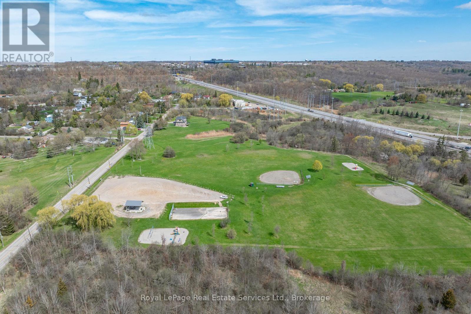 












701 YORK ROAD

,
Hamilton (Dundas),




Ontario
L9H5W9

