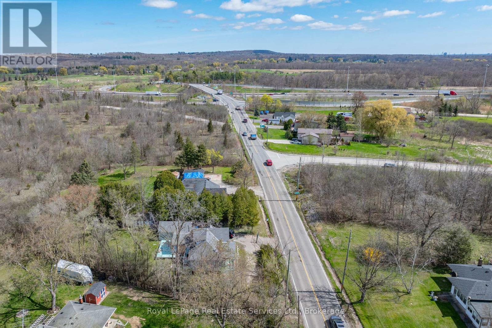












701 YORK ROAD

,
Hamilton (Dundas),




Ontario
L9H5W9

