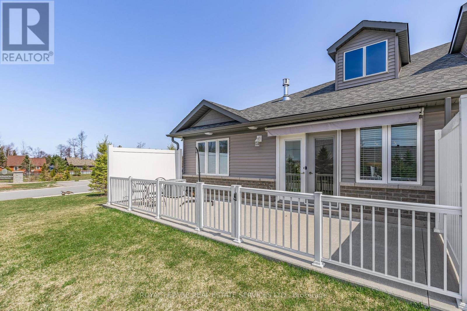 












2 IVY CRESCENT

,
Wasaga Beach,




Ontario
L9Z0H8

