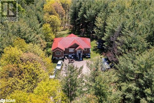 9341 Sideroad 9 Bungalow on 1 acre