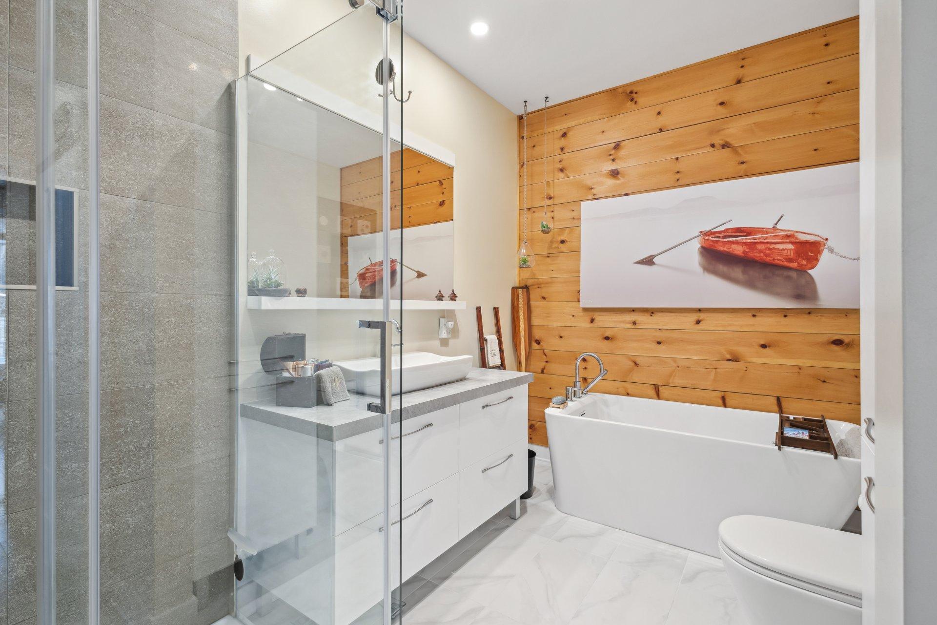 









100


Av. de l'Ail-des-Bois

,
Magog,




QC
J1X0X6

