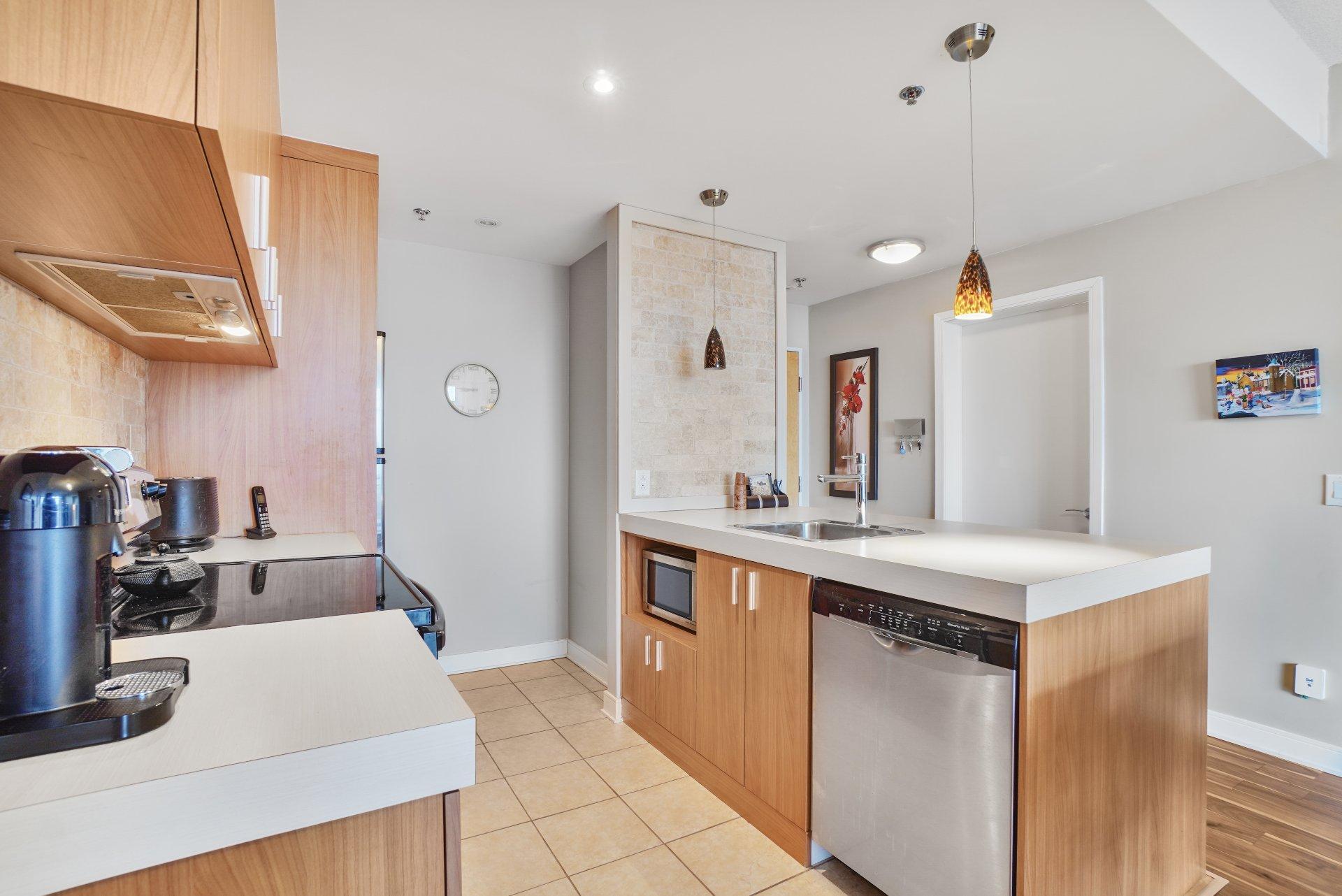 









201


Ch. de la Pointe-Sud

, 614,
Montréal (Verdun/Île-des-Soeurs),




QC
H3E0A2

