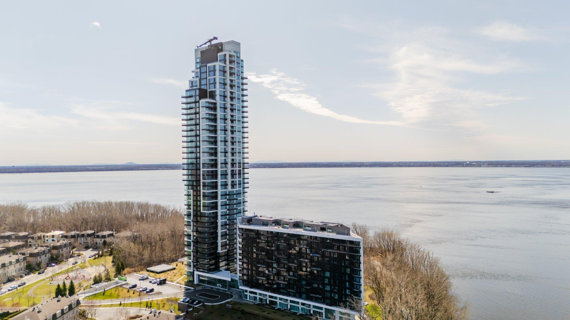 









900


Rue André-Prévost

, 503,
Montréal (Verdun/Île-des-Soeurs),




QC
H3E0E6

