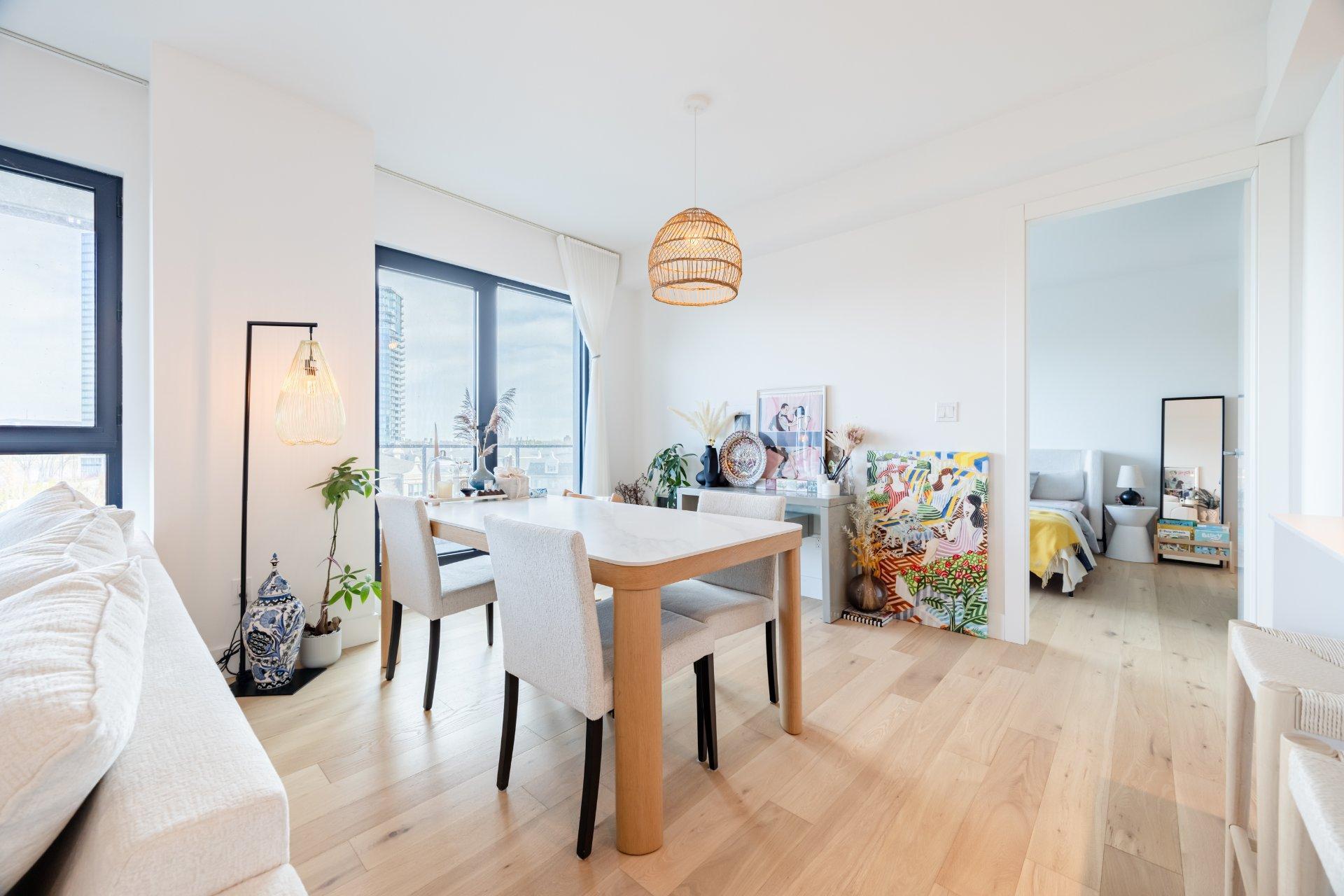 









900


Rue André-Prévost

, 503,
Montréal (Verdun/Île-des-Soeurs),




QC
H3E0E6

