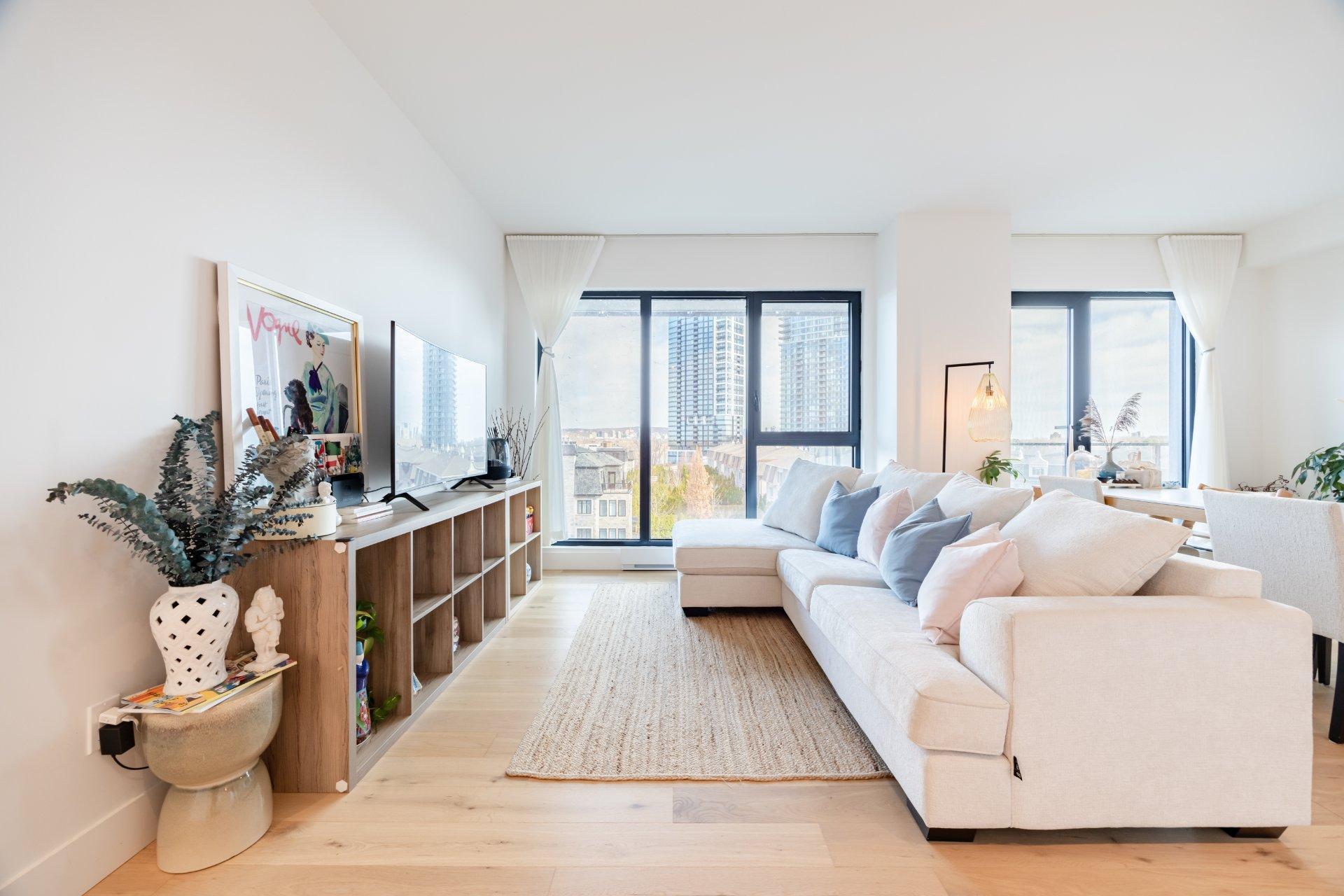 









900


Rue André-Prévost

, 503,
Montréal (Verdun/Île-des-Soeurs),




QC
H3E0E6

