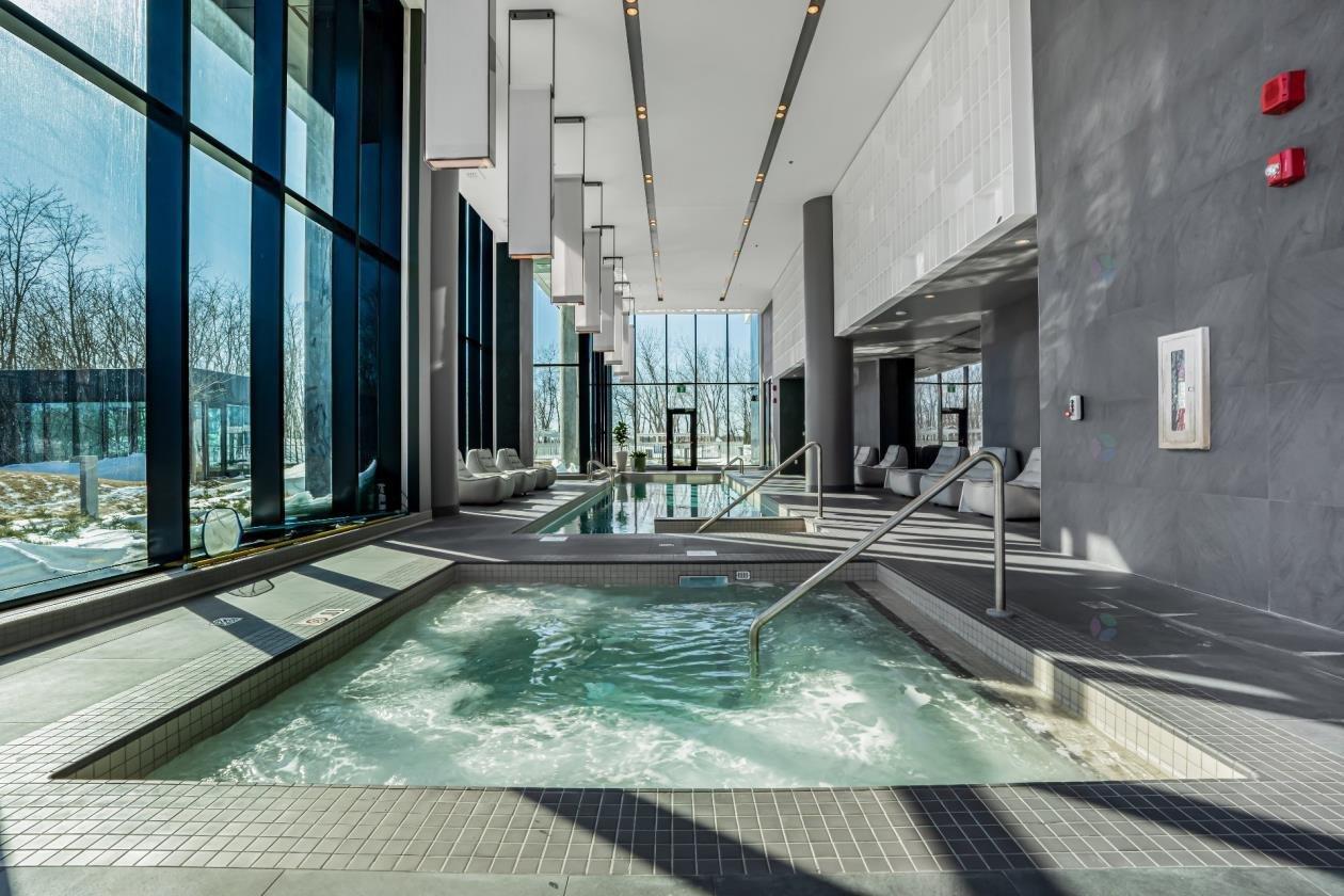 









900


Rue André-Prévost

, 503,
Montréal (Verdun/Île-des-Soeurs),




QC
H3E0E6

