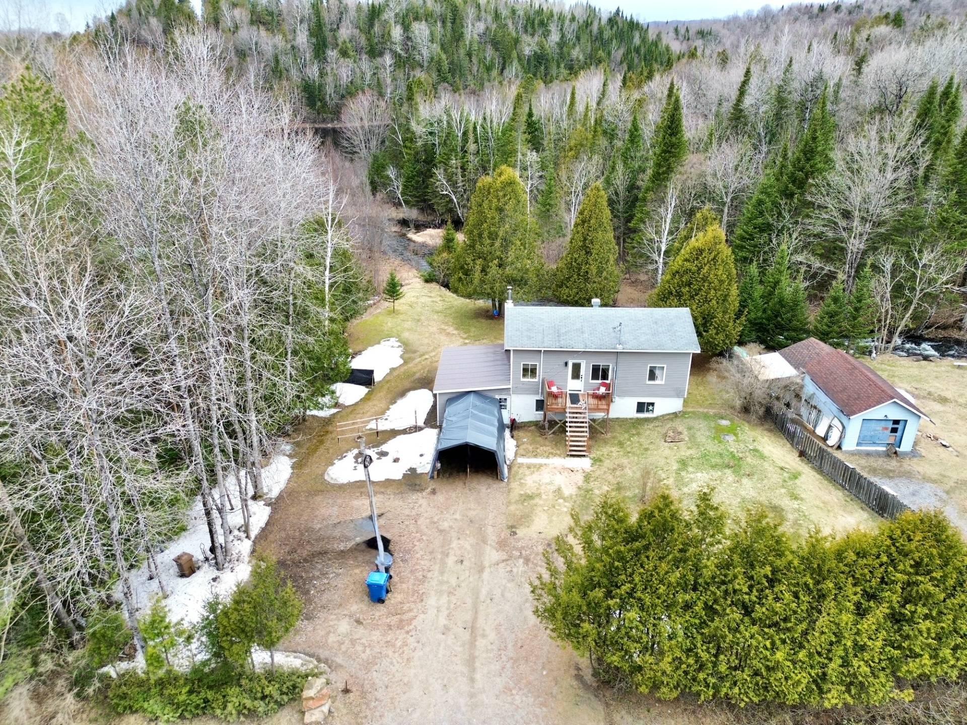 









3438


Route Principale

,
Wentworth-Nord,




QC
J0T1Y0

