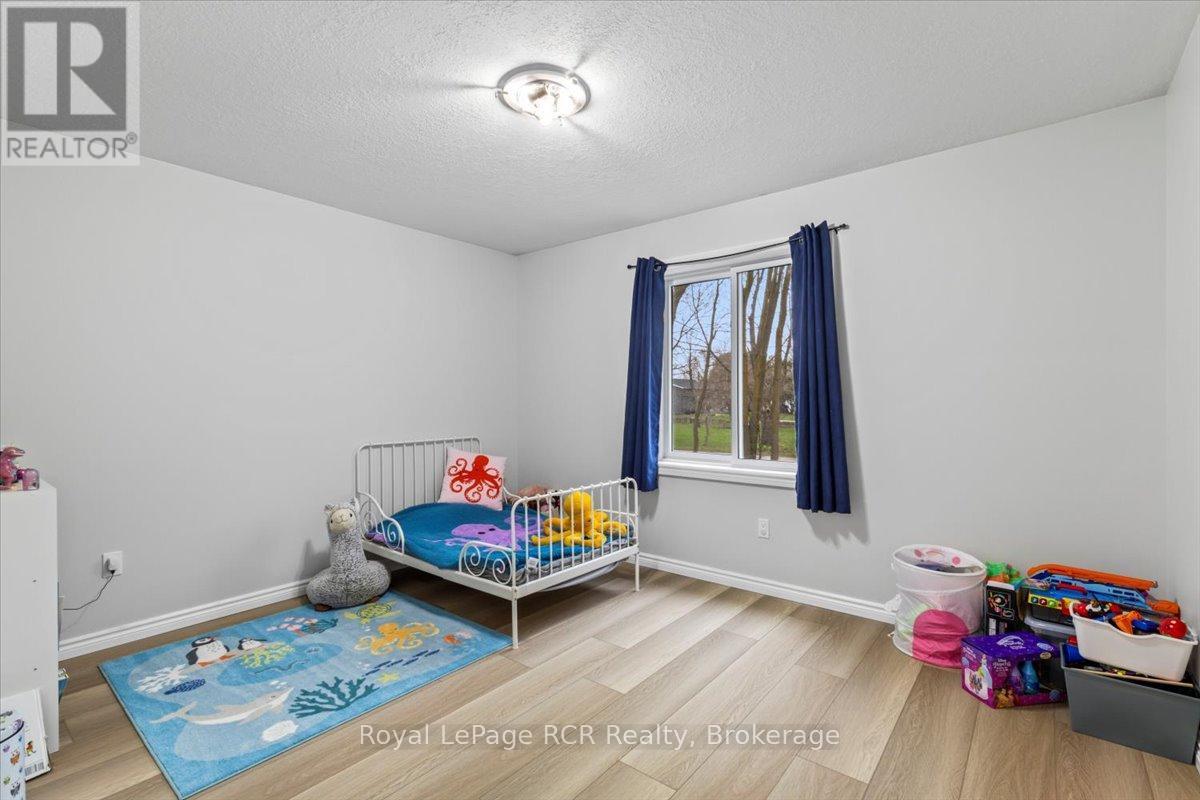 












7 MILL STREET

,
West Grey,




Ontario
N0G1S0

