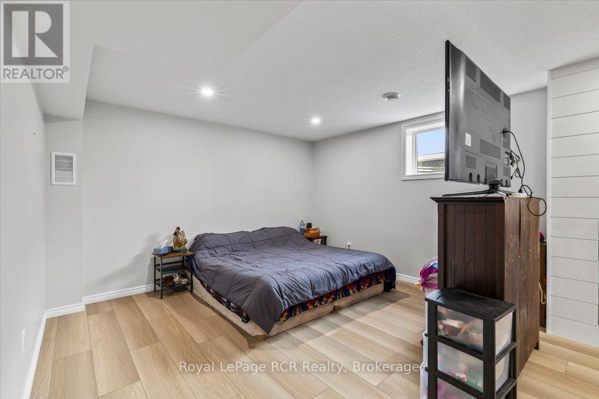 












7 MILL STREET

,
West Grey,




Ontario
N0G1S0

