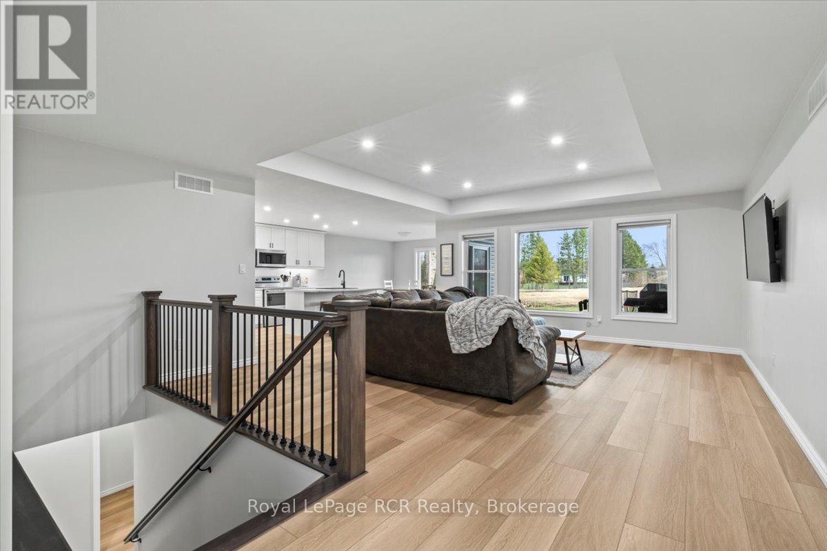 












7 MILL STREET

,
West Grey,




Ontario
N0G1S0

