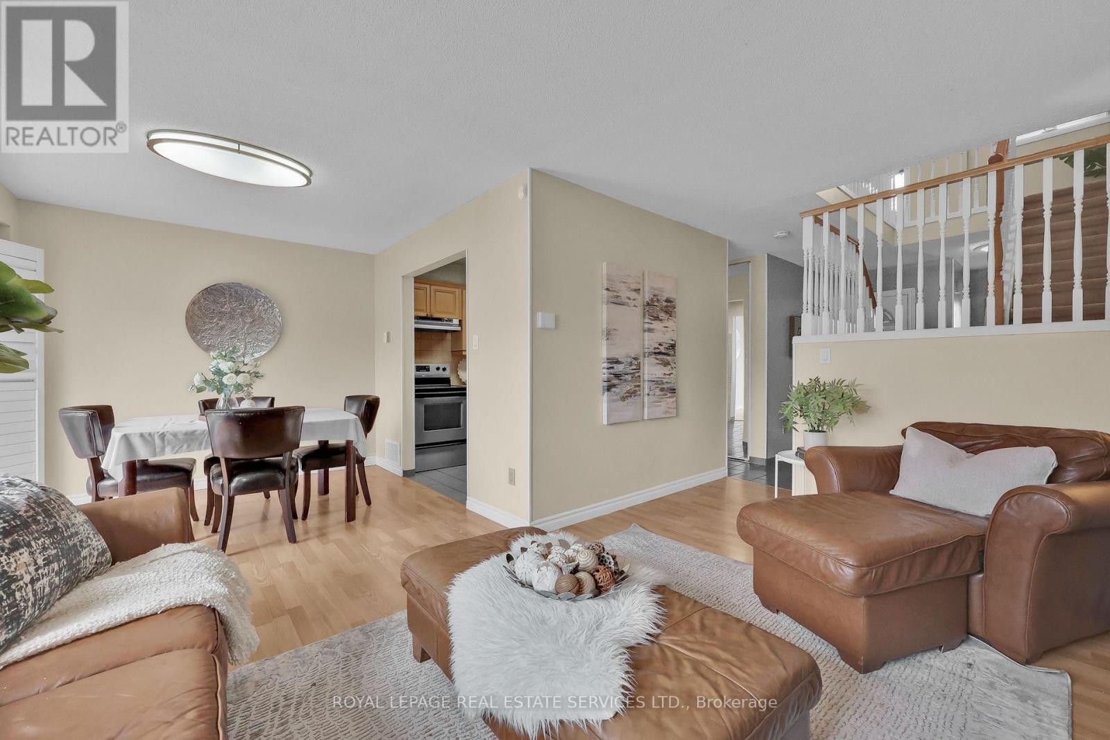 












70 - 3125 FIFTH LINE W

,
Mississauga,




Ontario
L5L3S8


