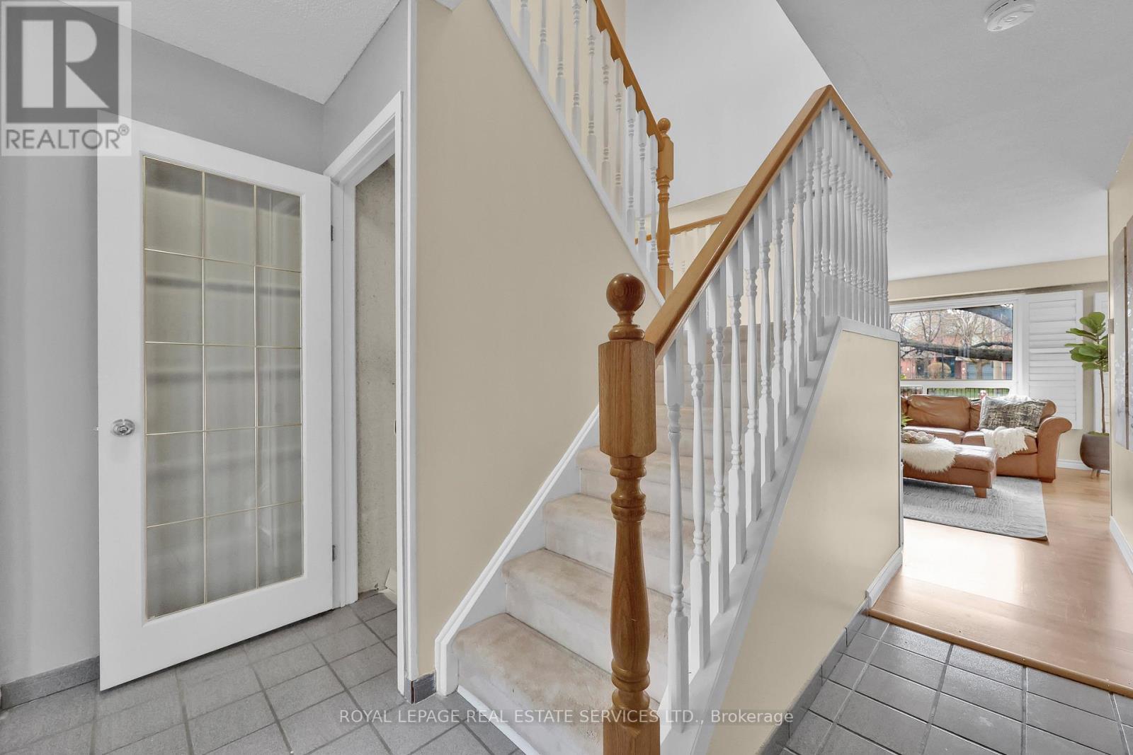 












70 - 3125 FIFTH LINE W

,
Mississauga,




Ontario
L5L3S8

