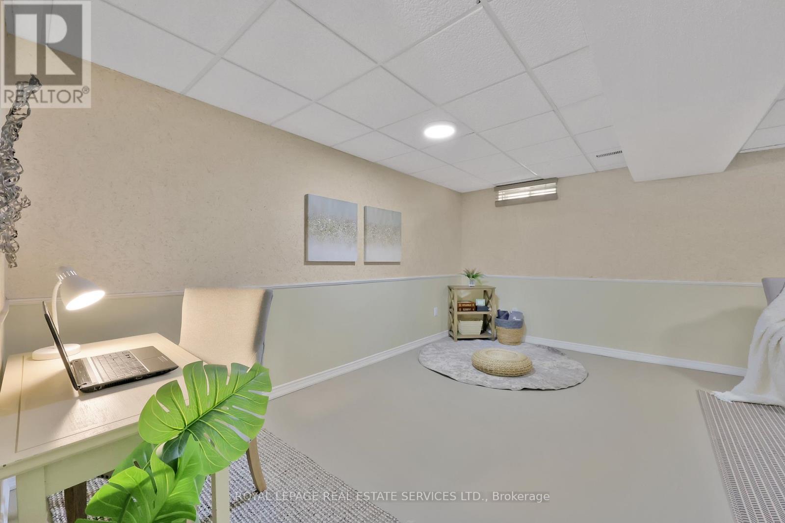 












70 - 3125 FIFTH LINE W

,
Mississauga,




Ontario
L5L3S8


