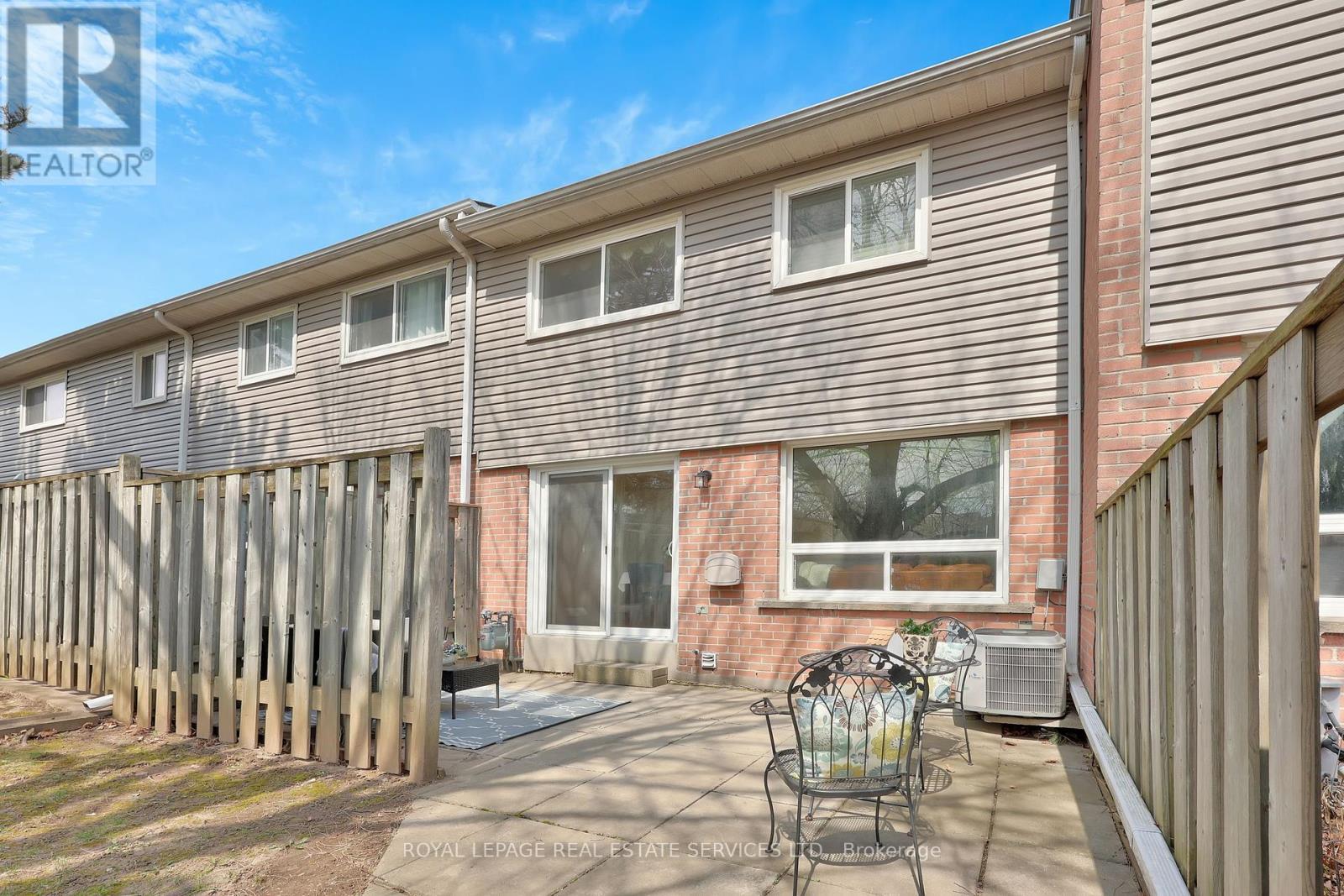 












70 - 3125 FIFTH LINE W

,
Mississauga,




Ontario
L5L3S8

