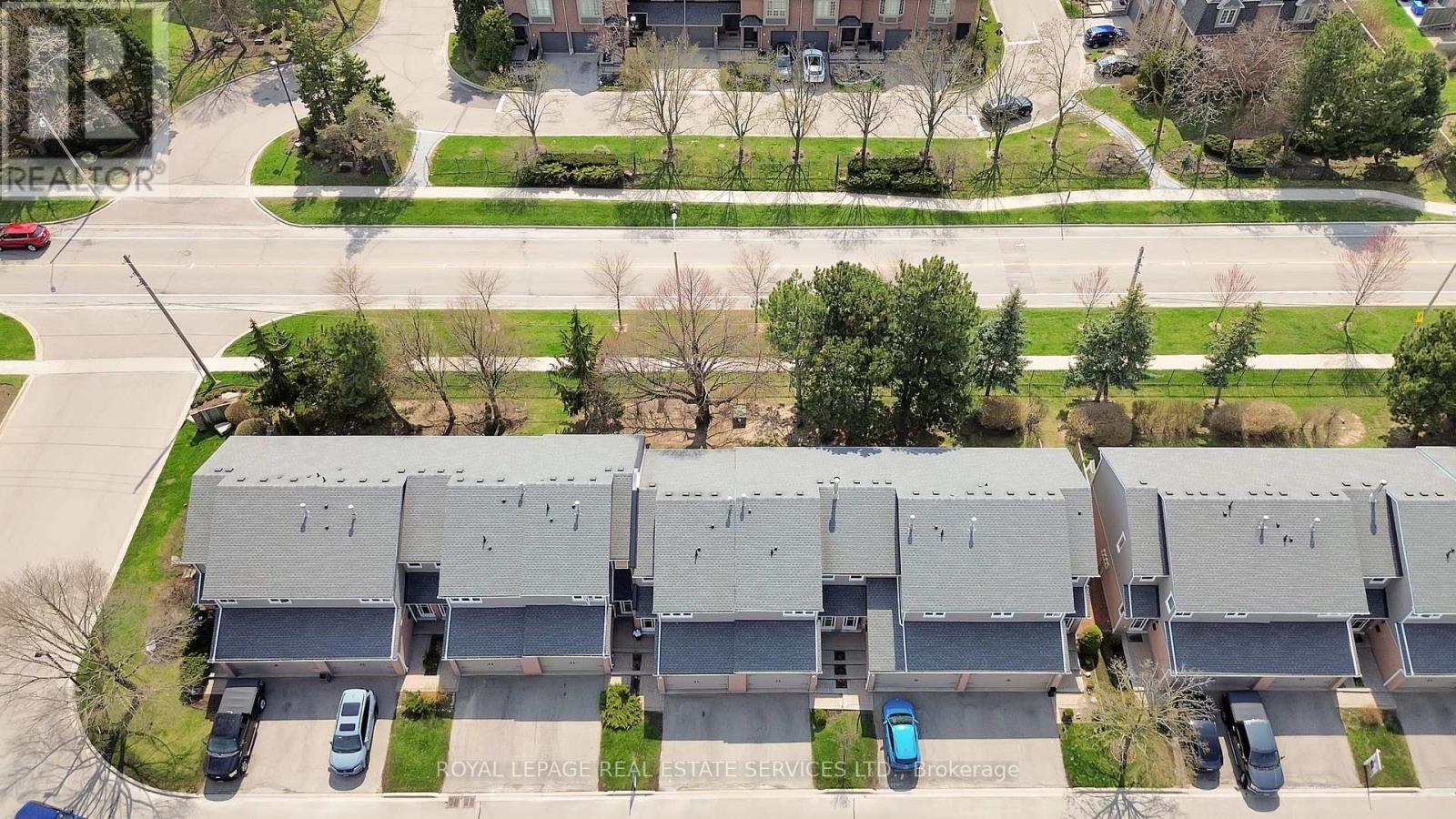 












70 - 3125 FIFTH LINE W

,
Mississauga,




Ontario
L5L3S8

