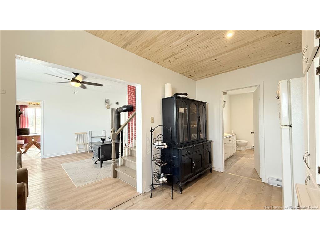 









3669


Morais

,
Bas-Caraquet,




NB
E1W 5Y1

