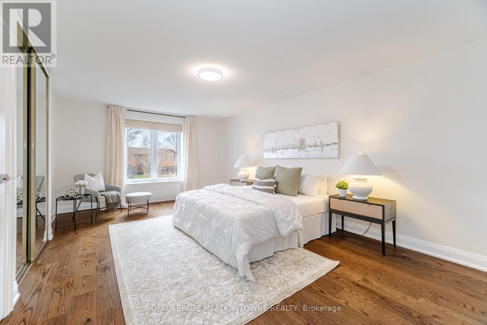 












6736 BARRISDALE DRIVE

,
Mississauga,




Ontario
L5N2H4

